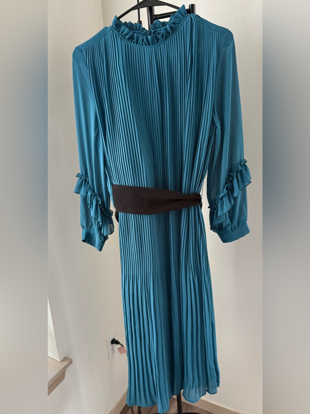 ZARA Teal Pleated Wide Leg Jumpsuit with Belt Size S